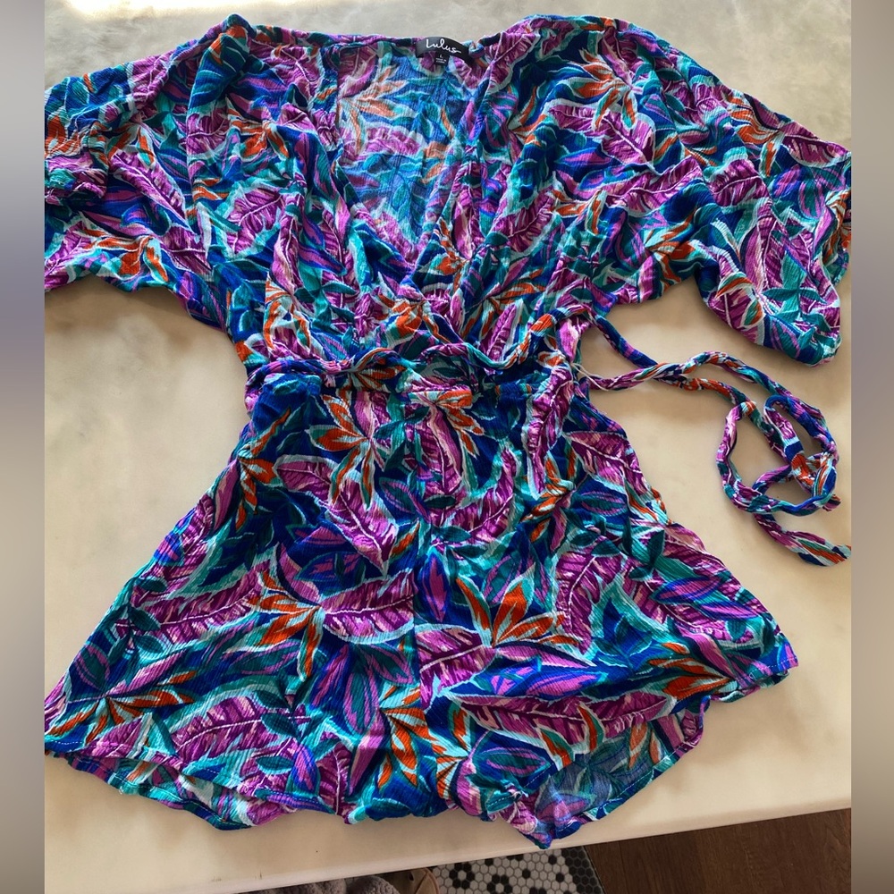 Lulu's Tropical Print V-Neck Romper in Teal & Purple - Picture 3 of 6
